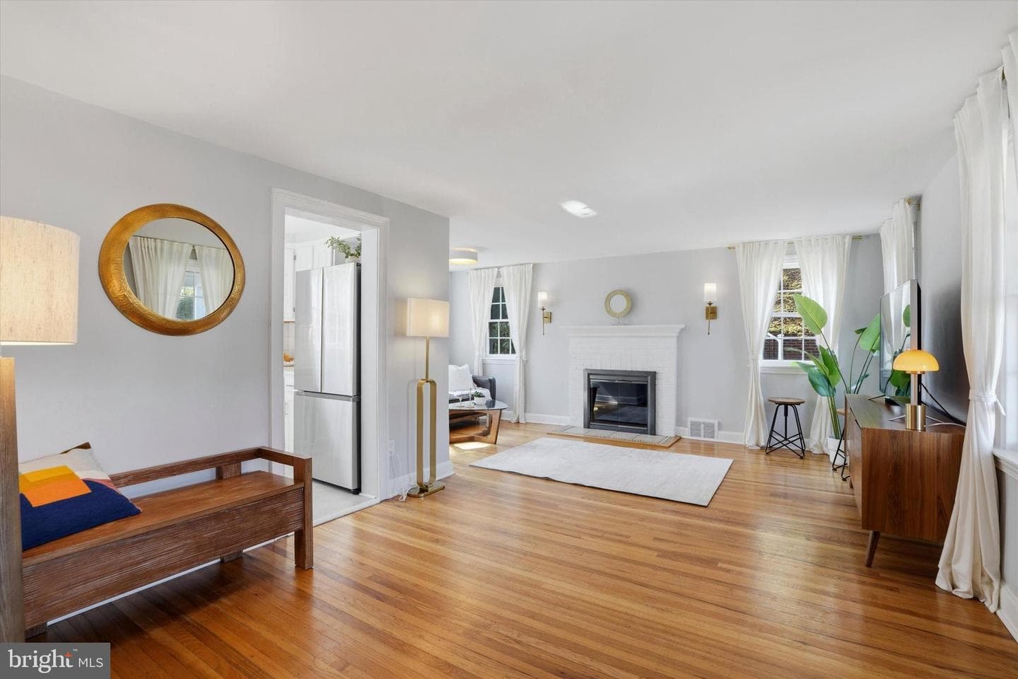 514 Kingston Road photo 5