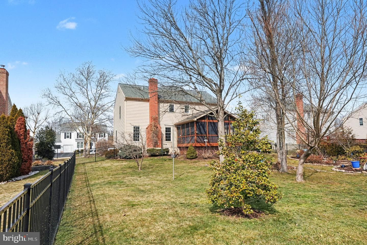 37 Saratoga Lane photo 32
