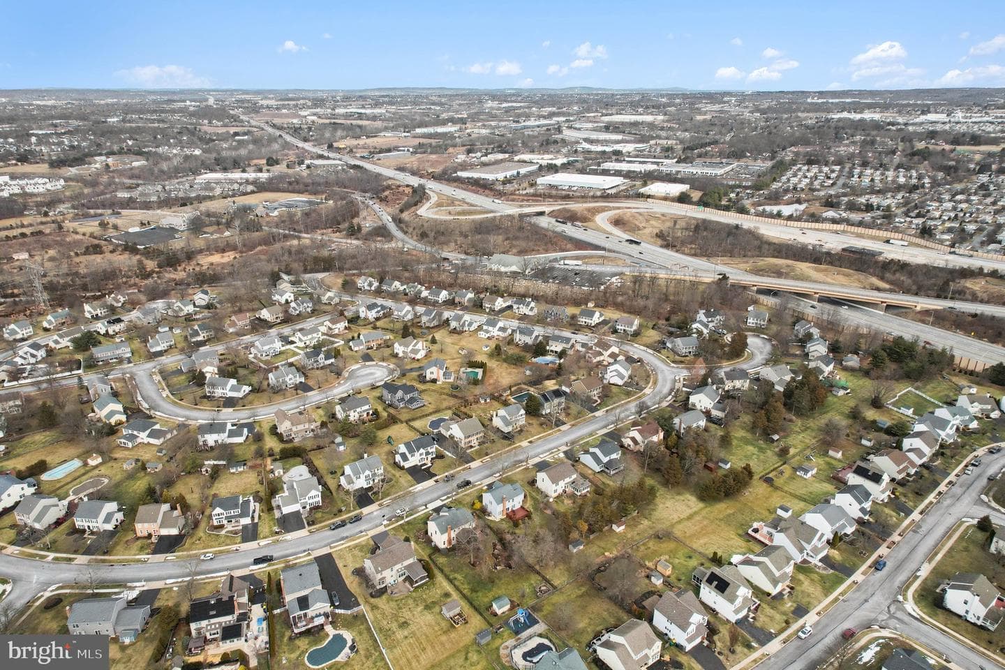 37 Saratoga Lane photo 42