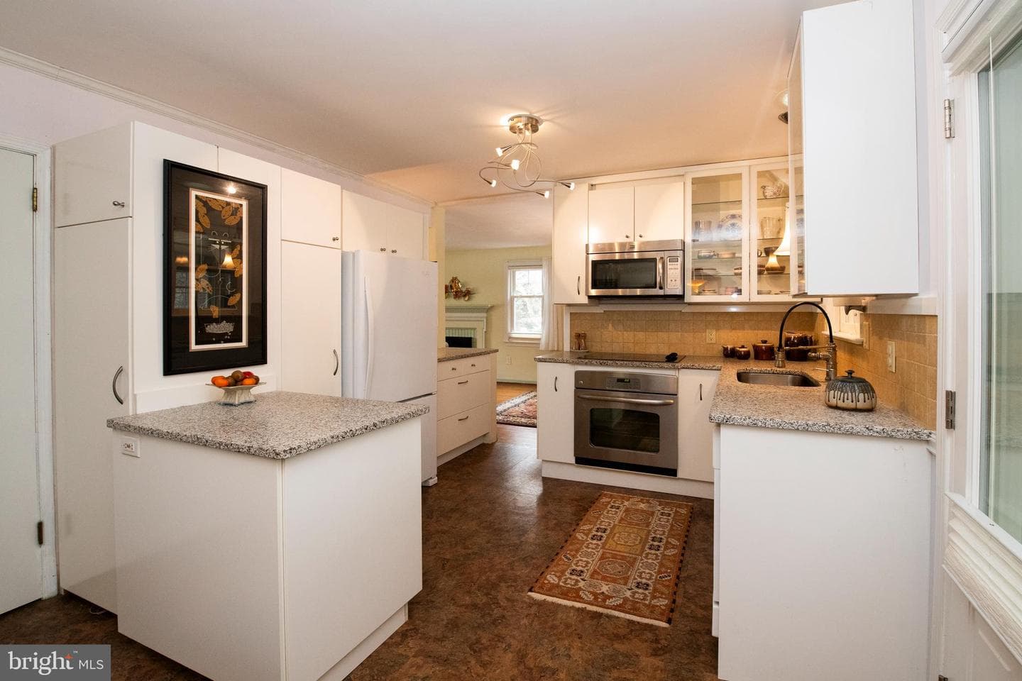 1532 Mill Road photo 11