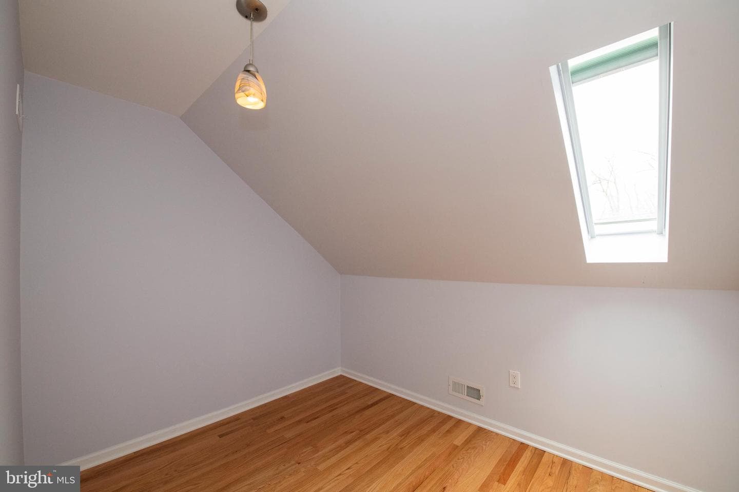 1532 Mill Road photo 22
