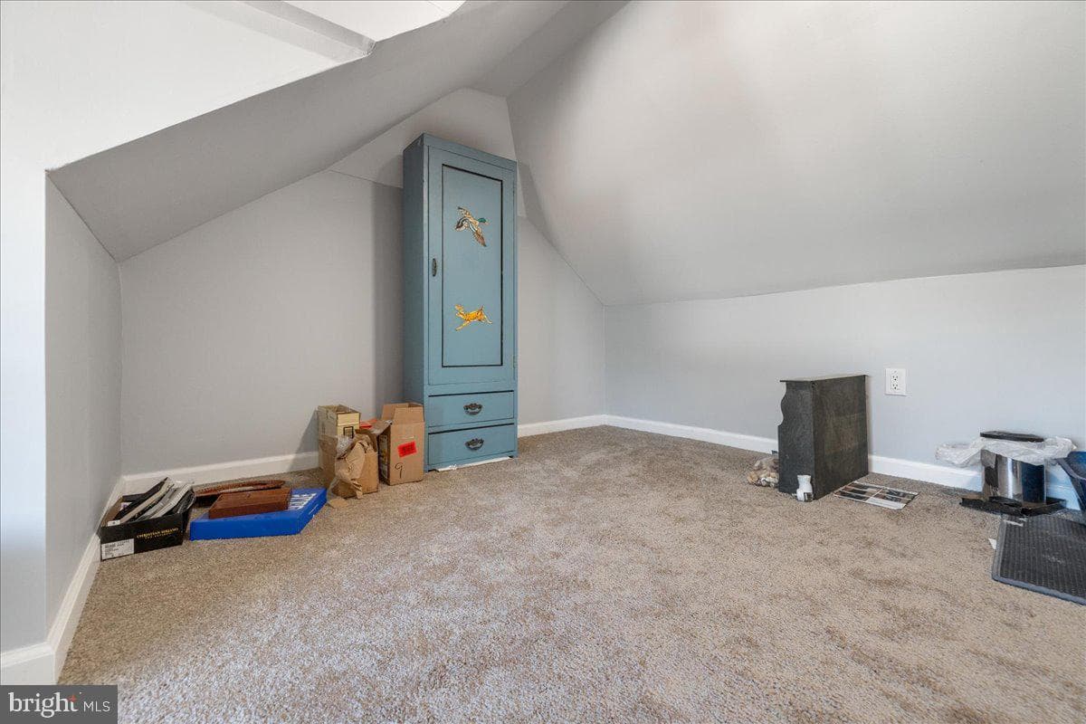 403 W Mount Vernon Street photo 20