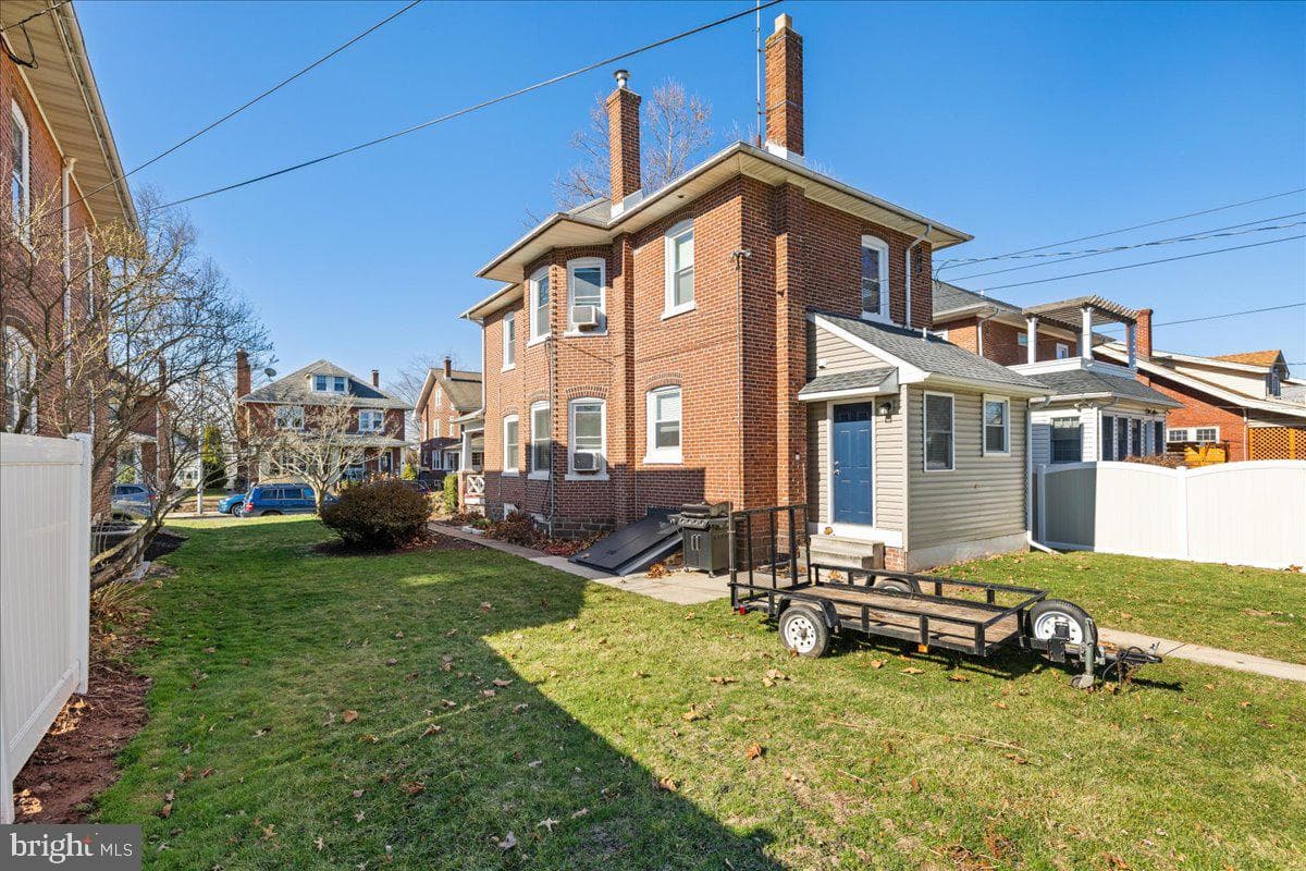 403 W Mount Vernon Street photo 21