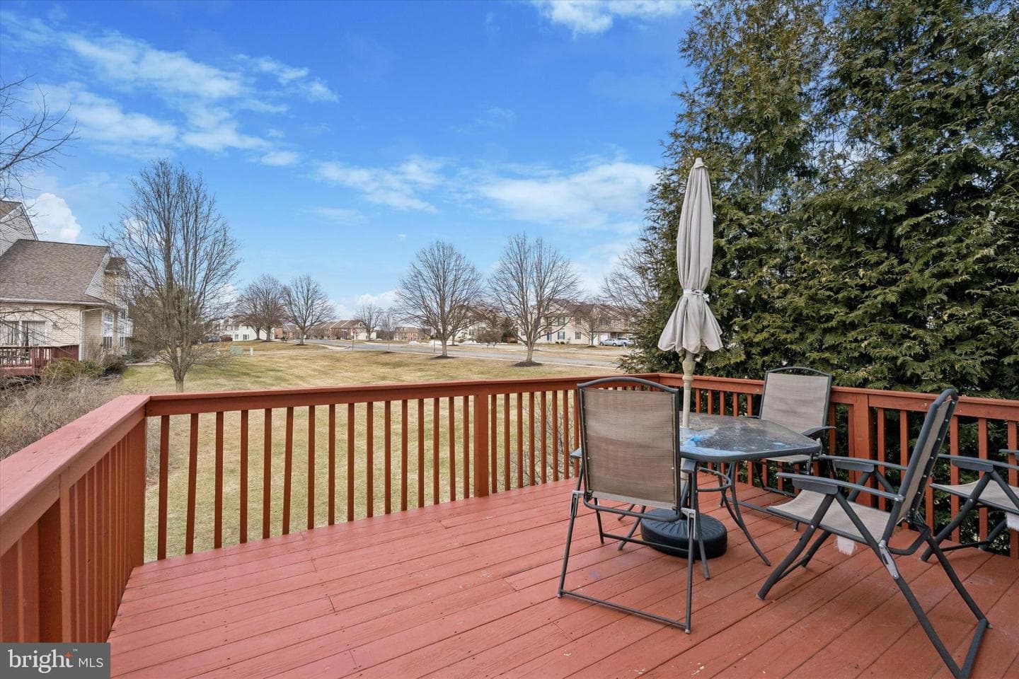 636 Chadbourne Court photo 34