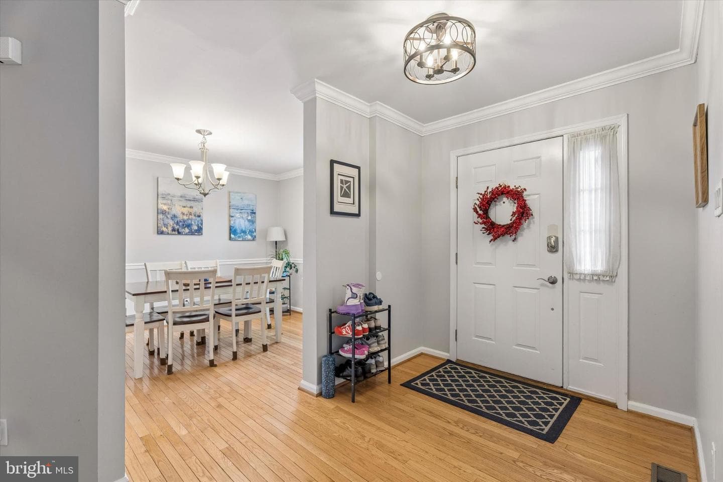636 Chadbourne Court photo 4