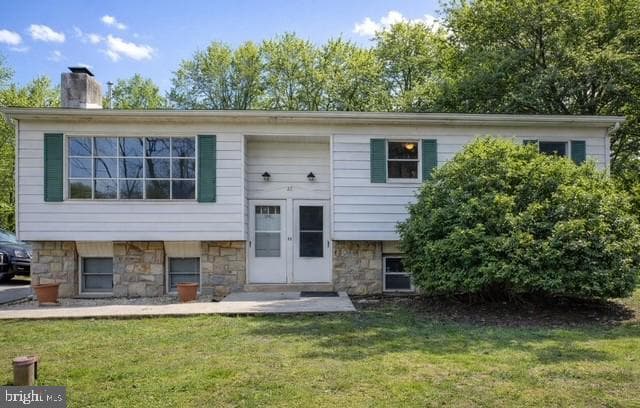 1234 Woodmere Drive photo 1