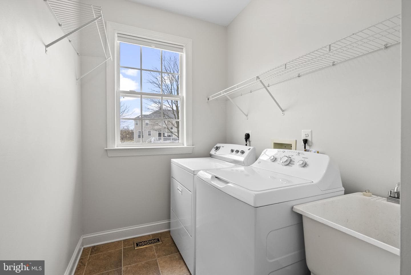 620 Birchleaf Drive photo 27