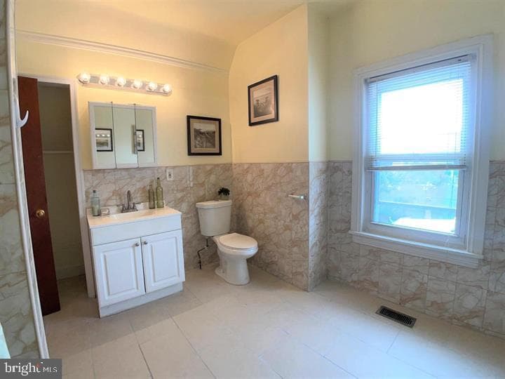 75 Harry Street photo 18