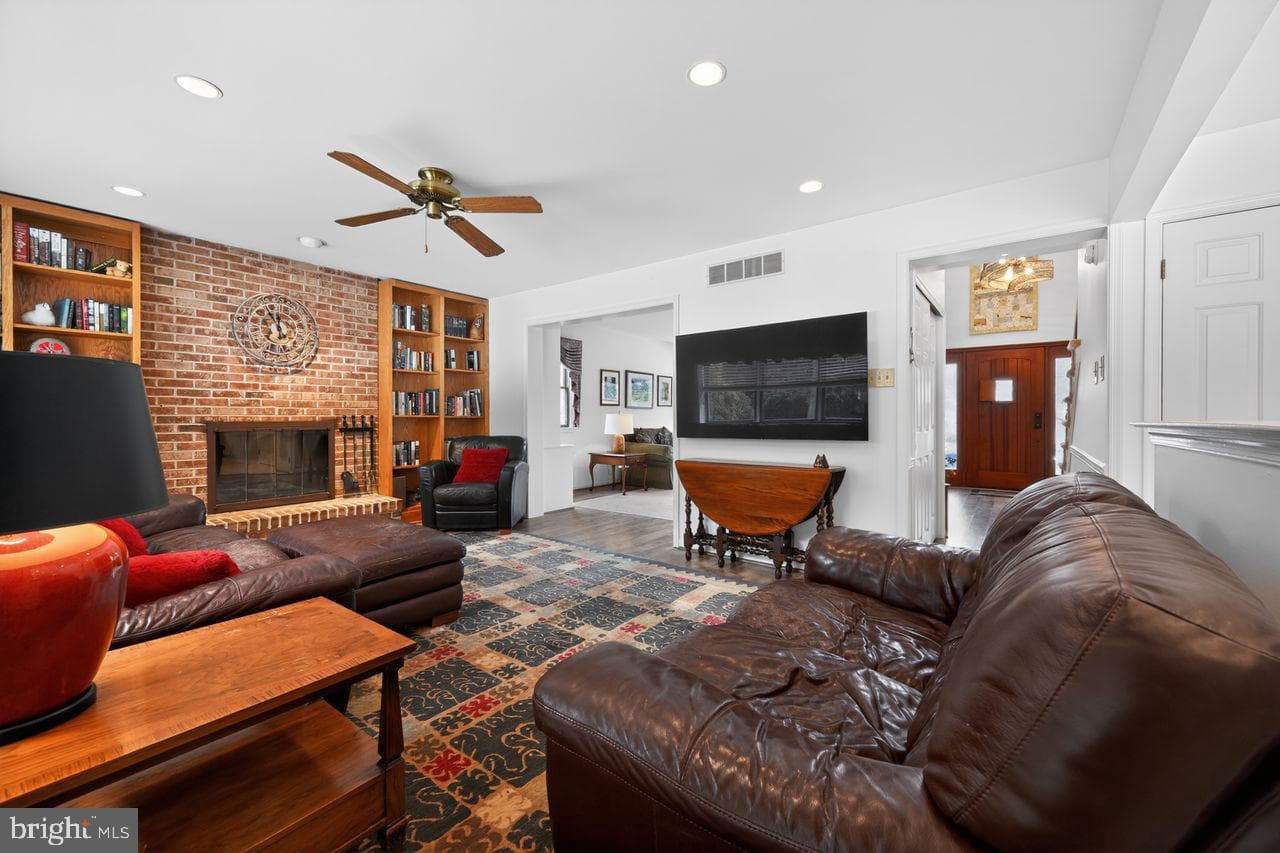 28 Timber Road photo 11