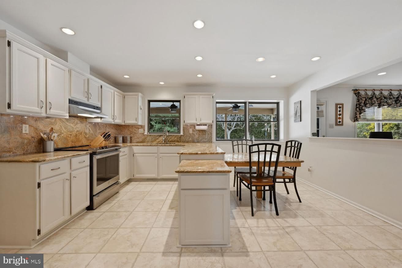 28 Timber Road photo 14