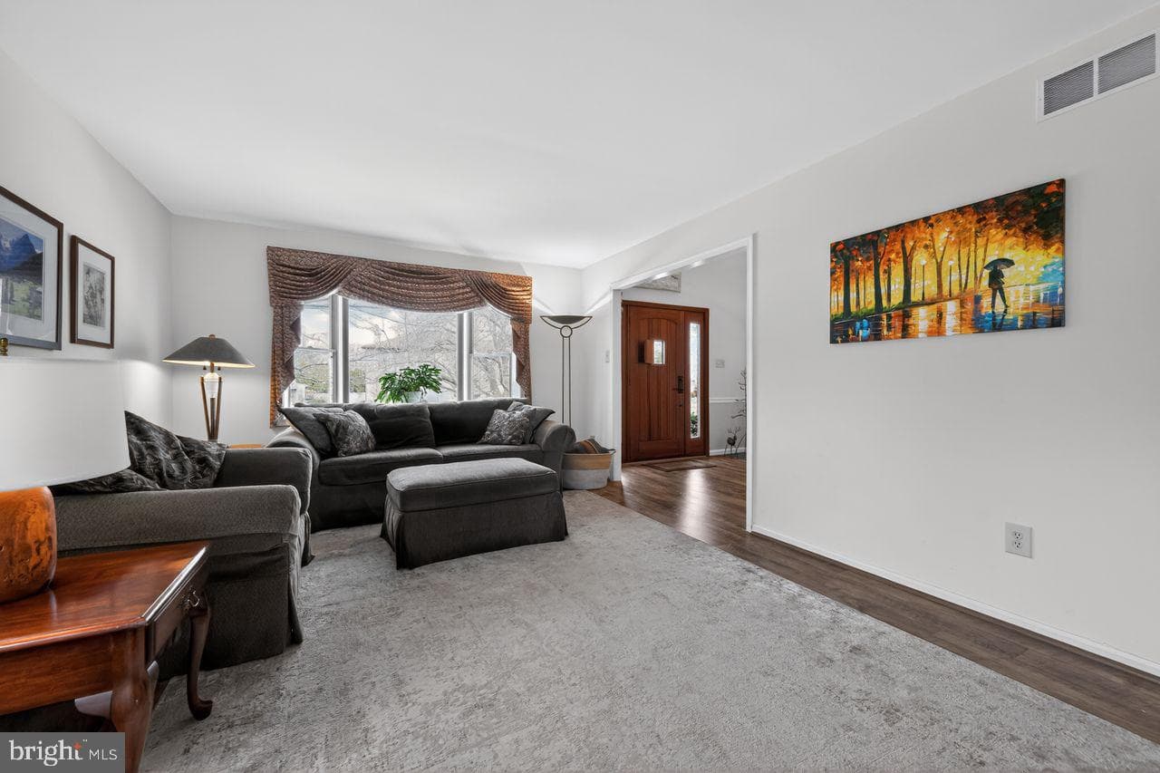 28 Timber Road photo 8