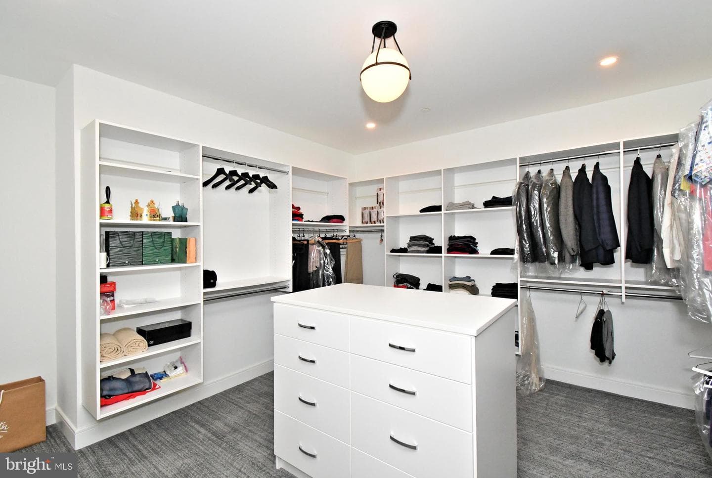 10 Richards Way photo 37