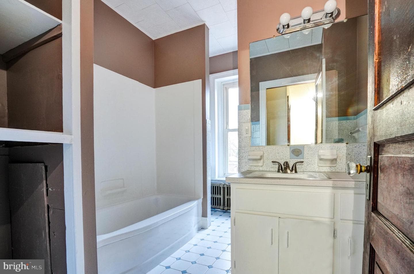 642 Walnut Street photo 14