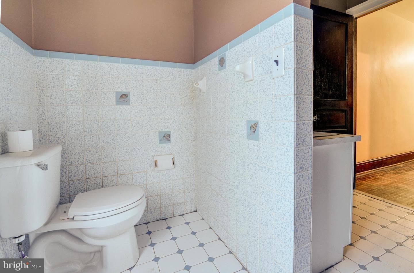 642 Walnut Street photo 15