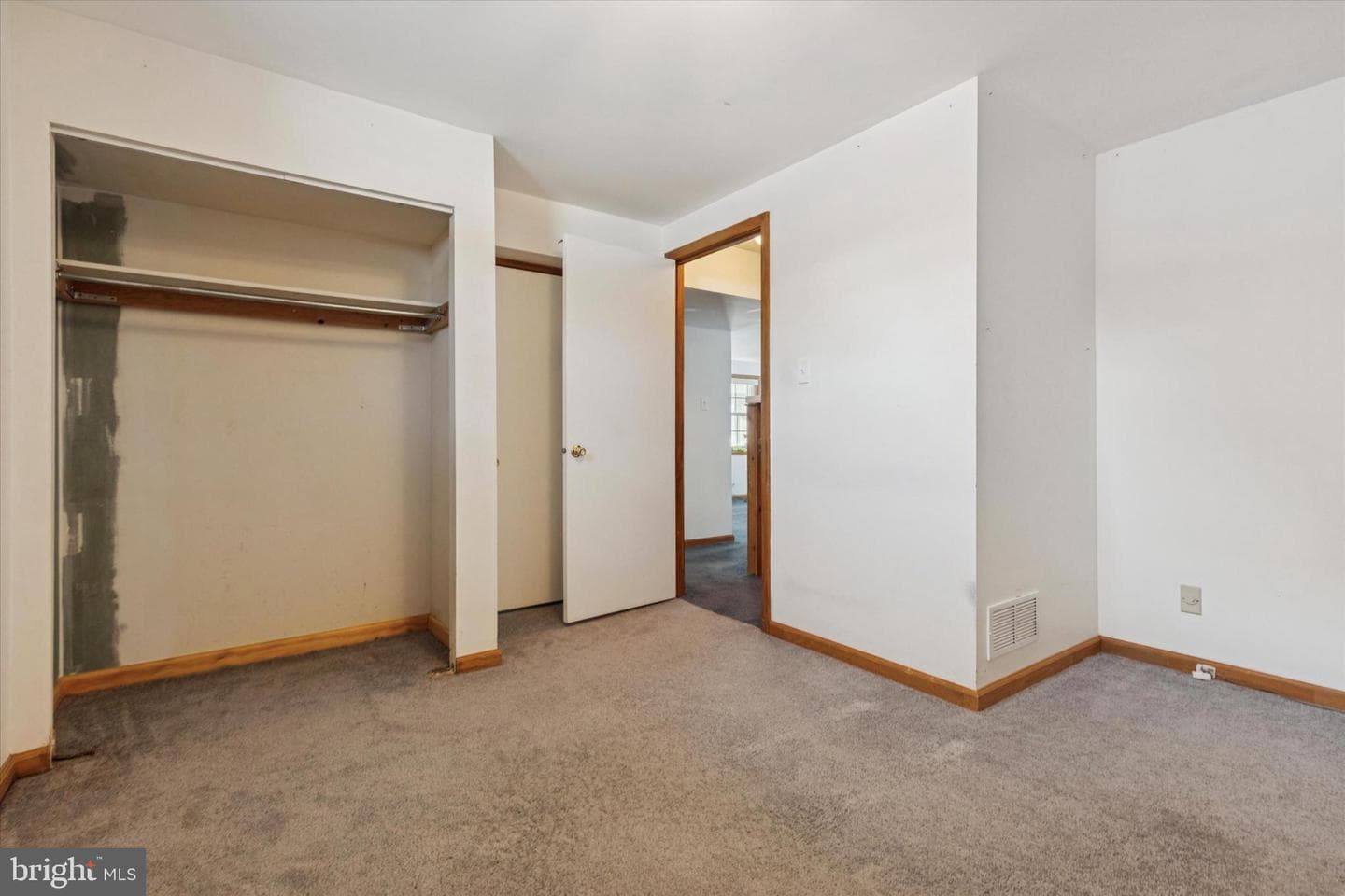 111 Clayton Court photo 38