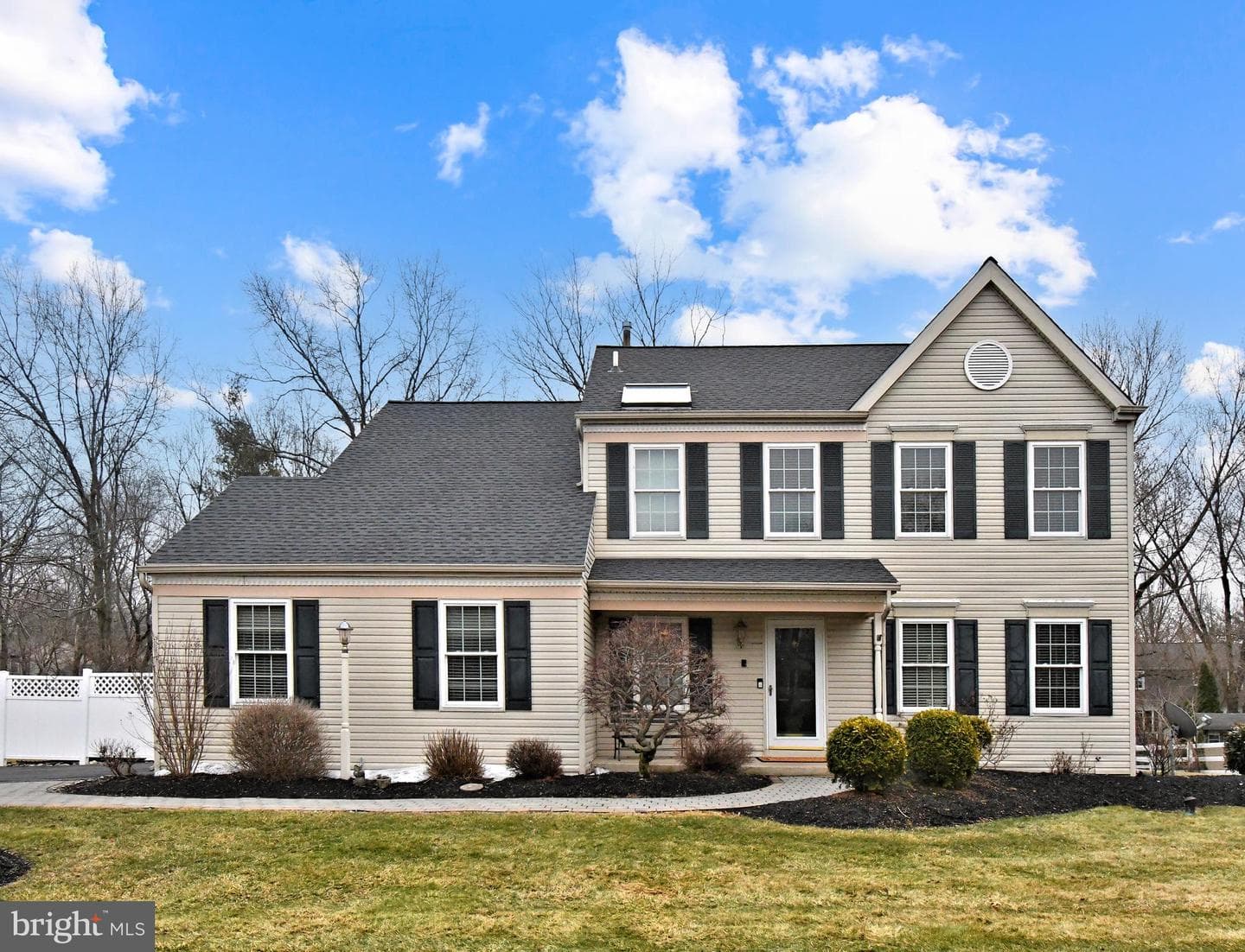 1943 Linden Lane