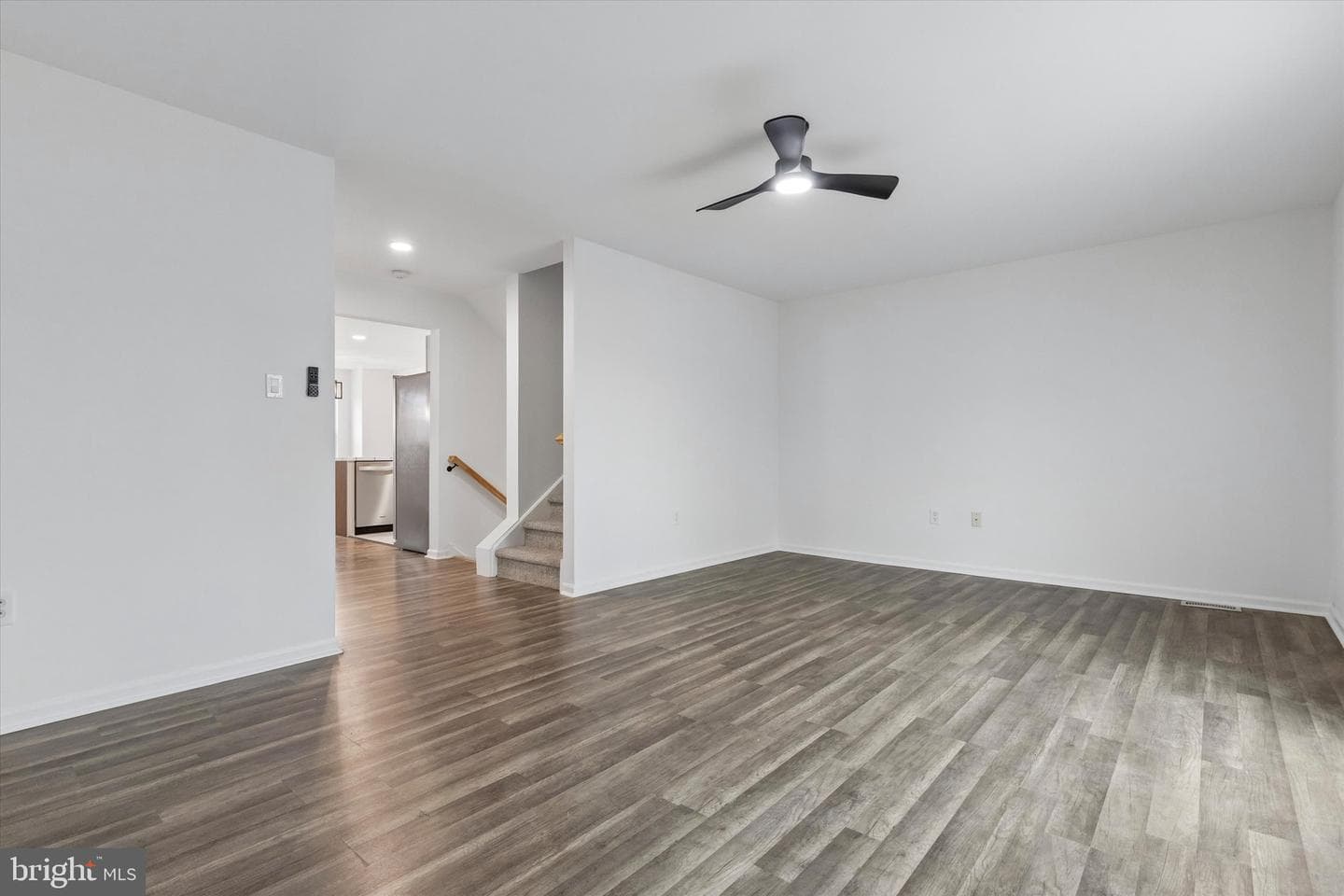 630 E Marshall Street photo 10