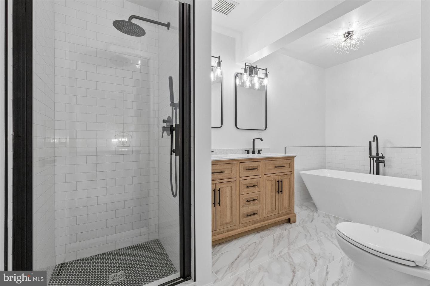 630 E Marshall Street photo 14