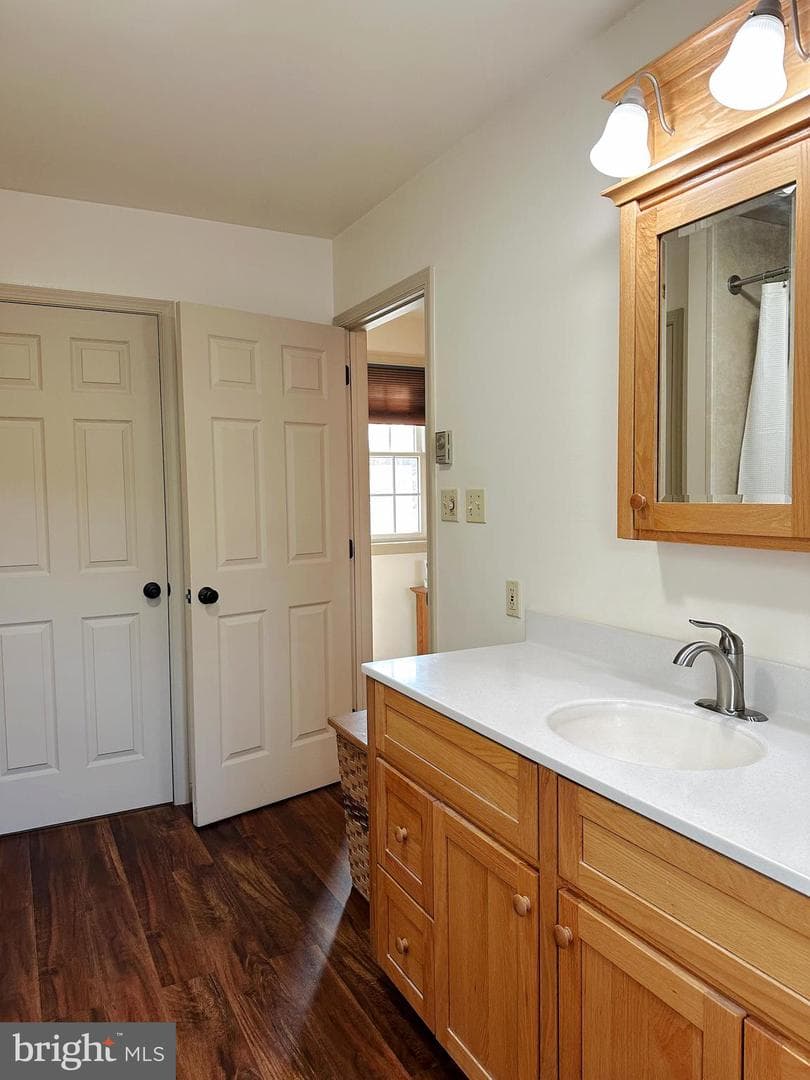 1092 Palm Hill Road photo 29