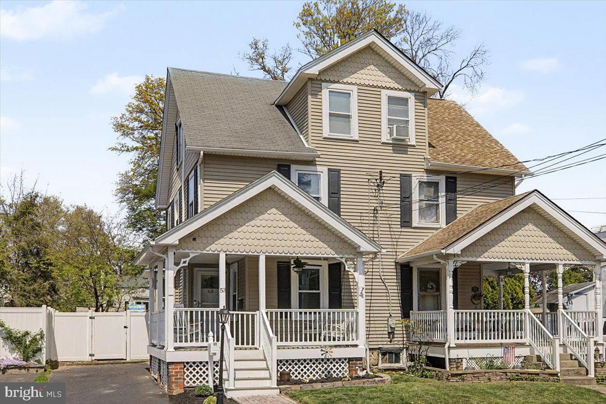 53 E Montgomery Avenue photo 2