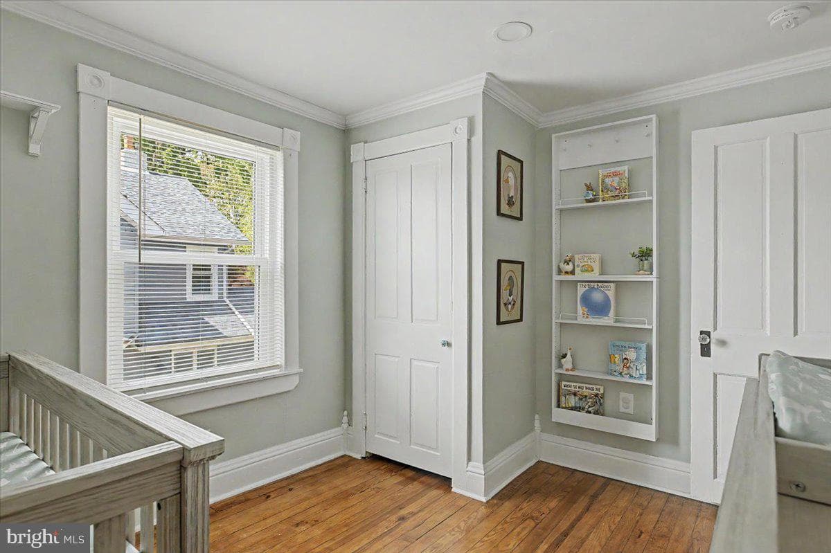 53 E Montgomery Avenue photo 29