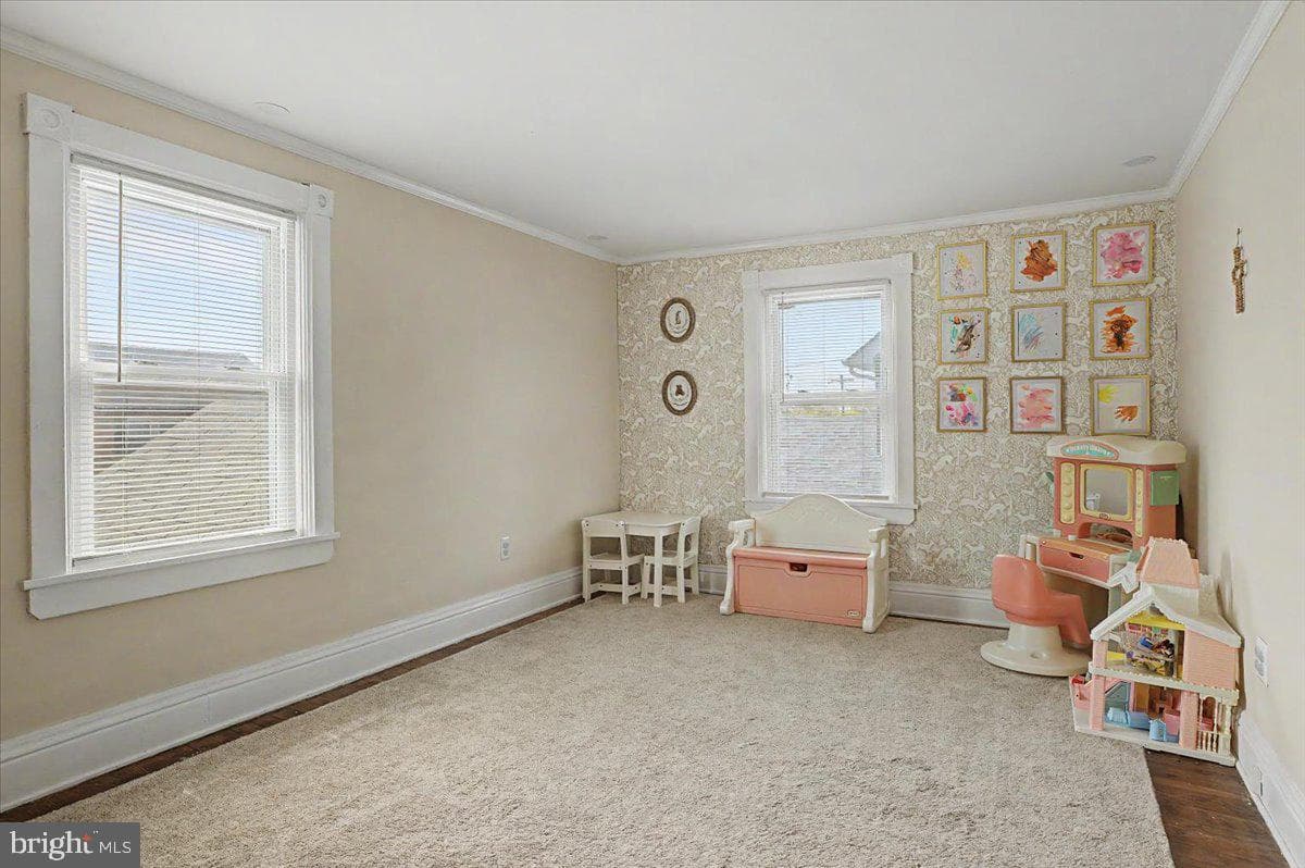 53 E Montgomery Avenue photo 30