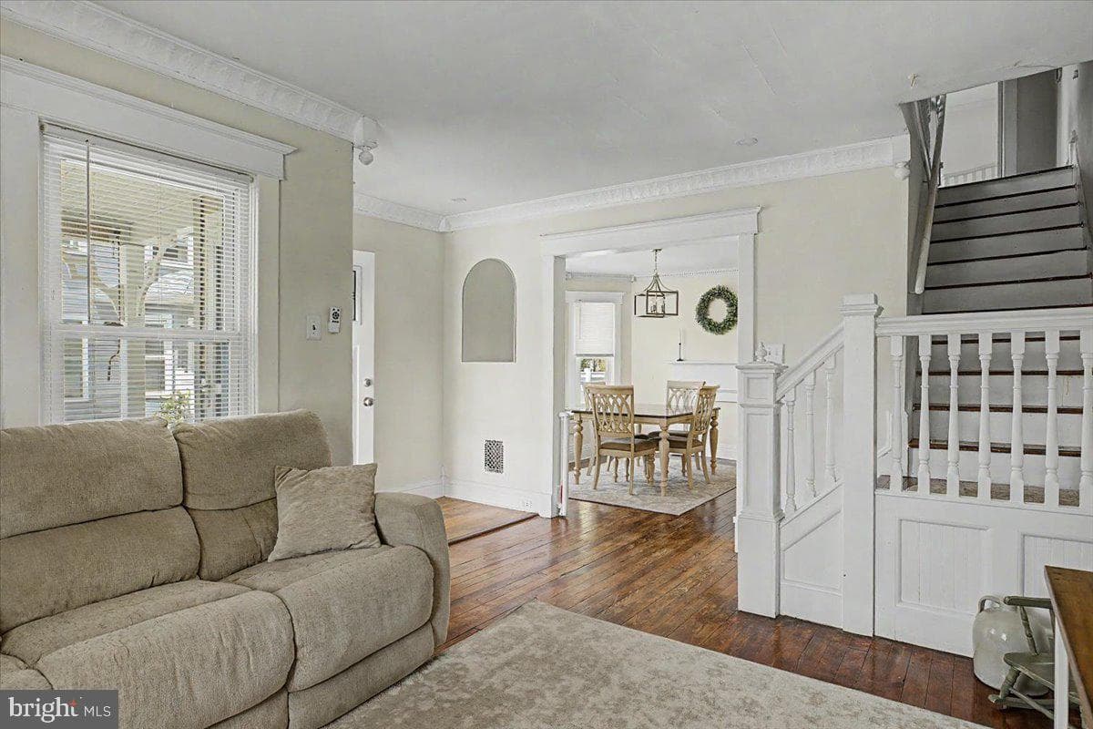 53 E Montgomery Avenue photo 6