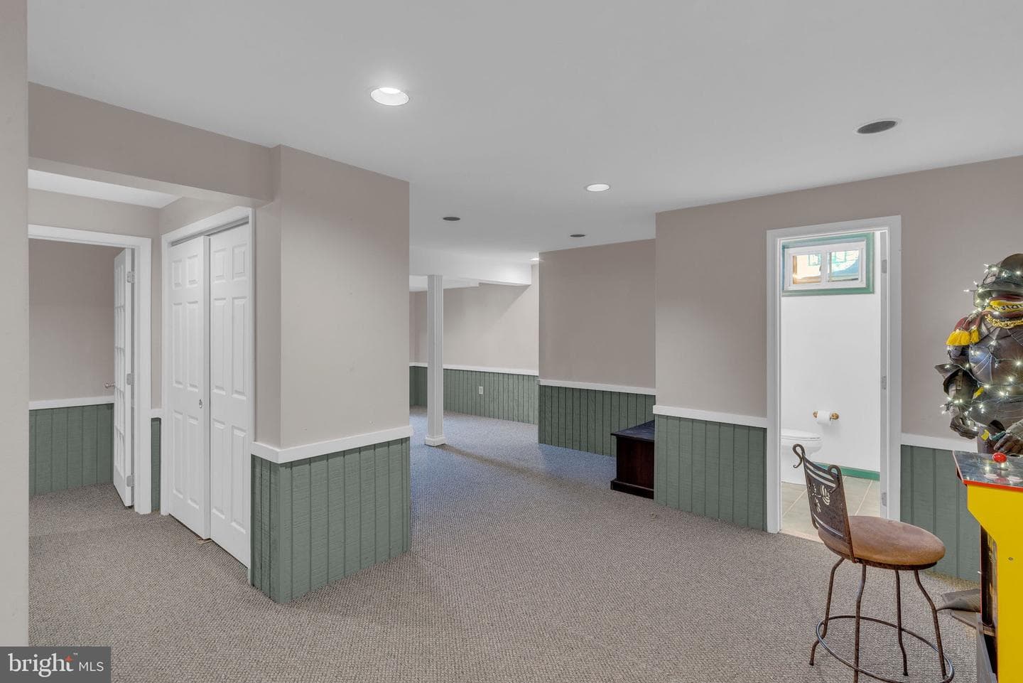 110 Mallard Drive W photo 38
