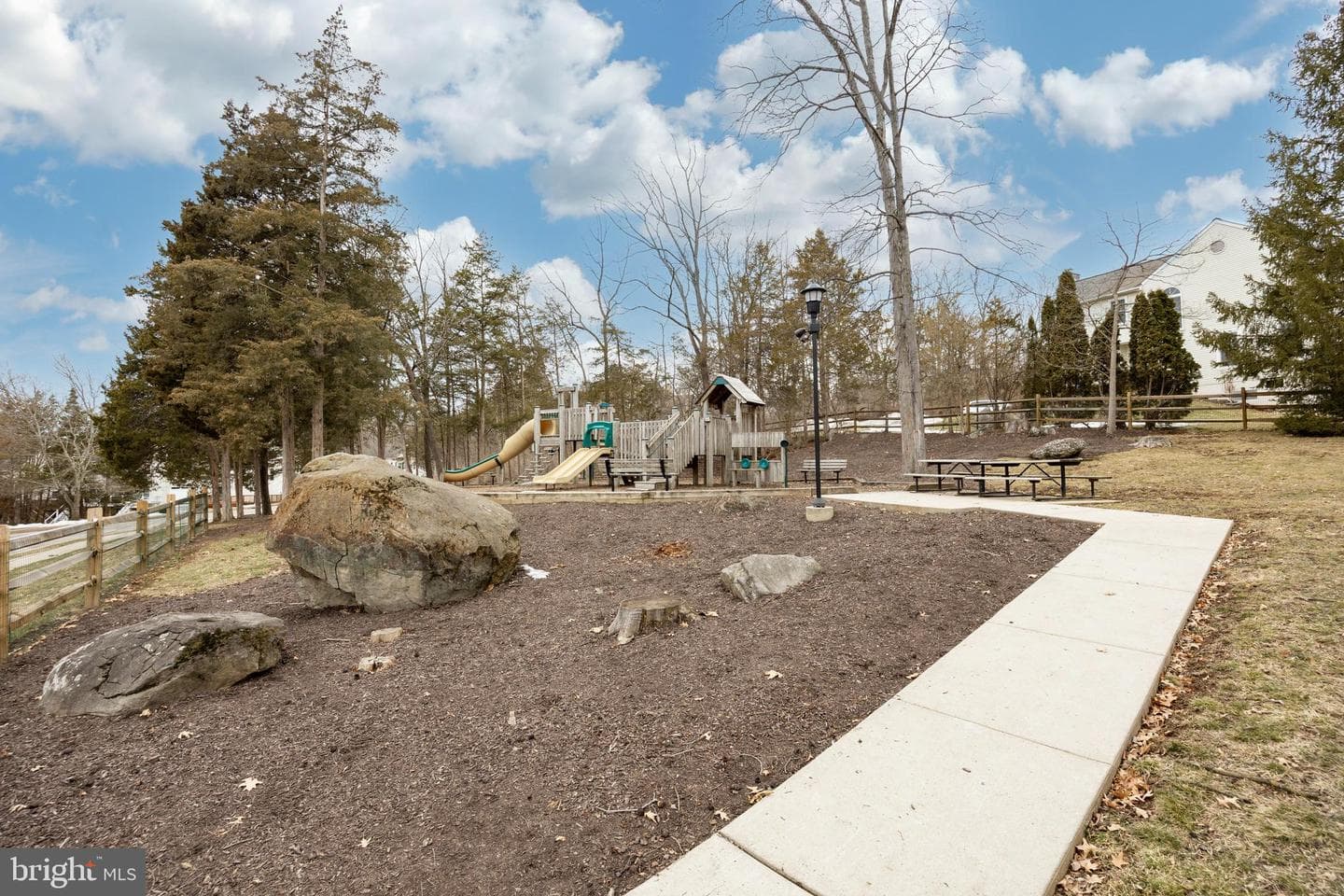 54 Aspen Way photo 25