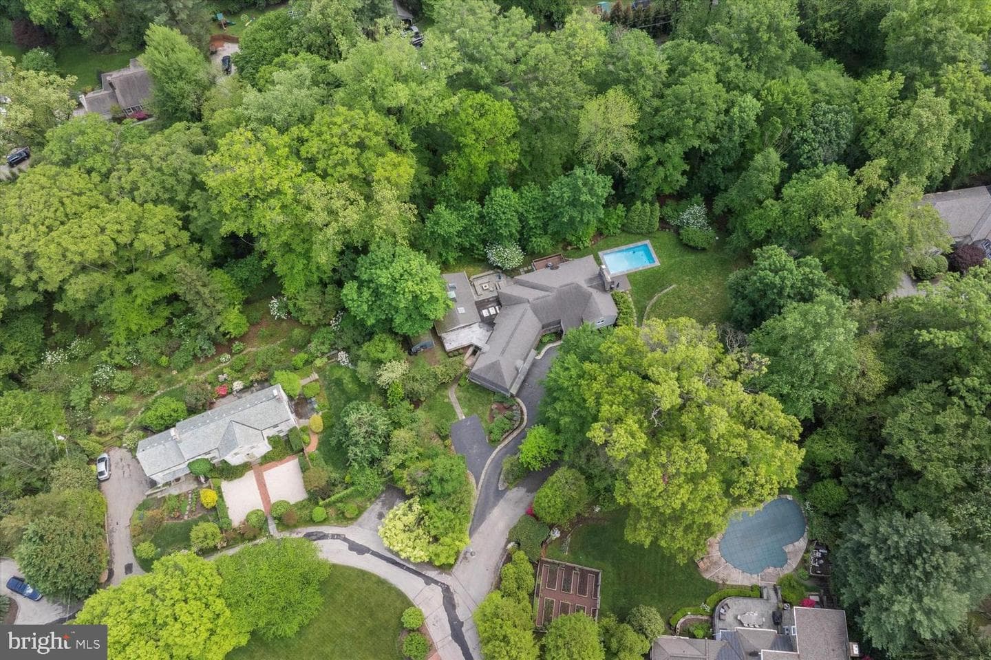 241 Cheswold Lane