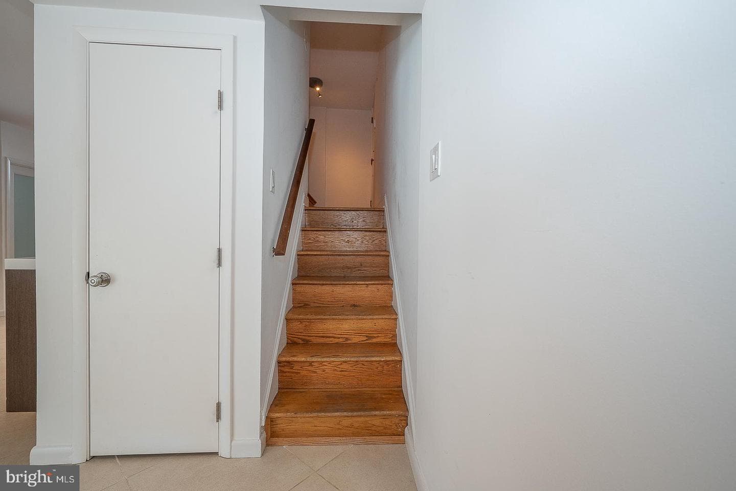 241 Cheswold Lane photo 29