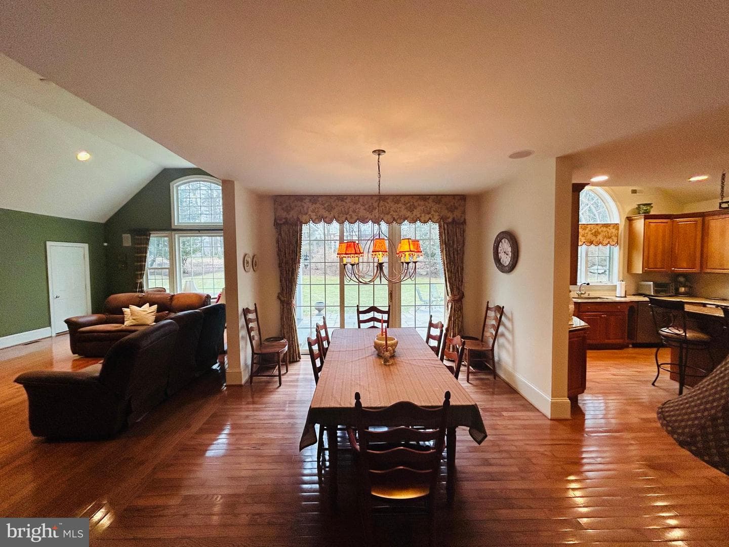 1160 Jefferson Lane photo 30