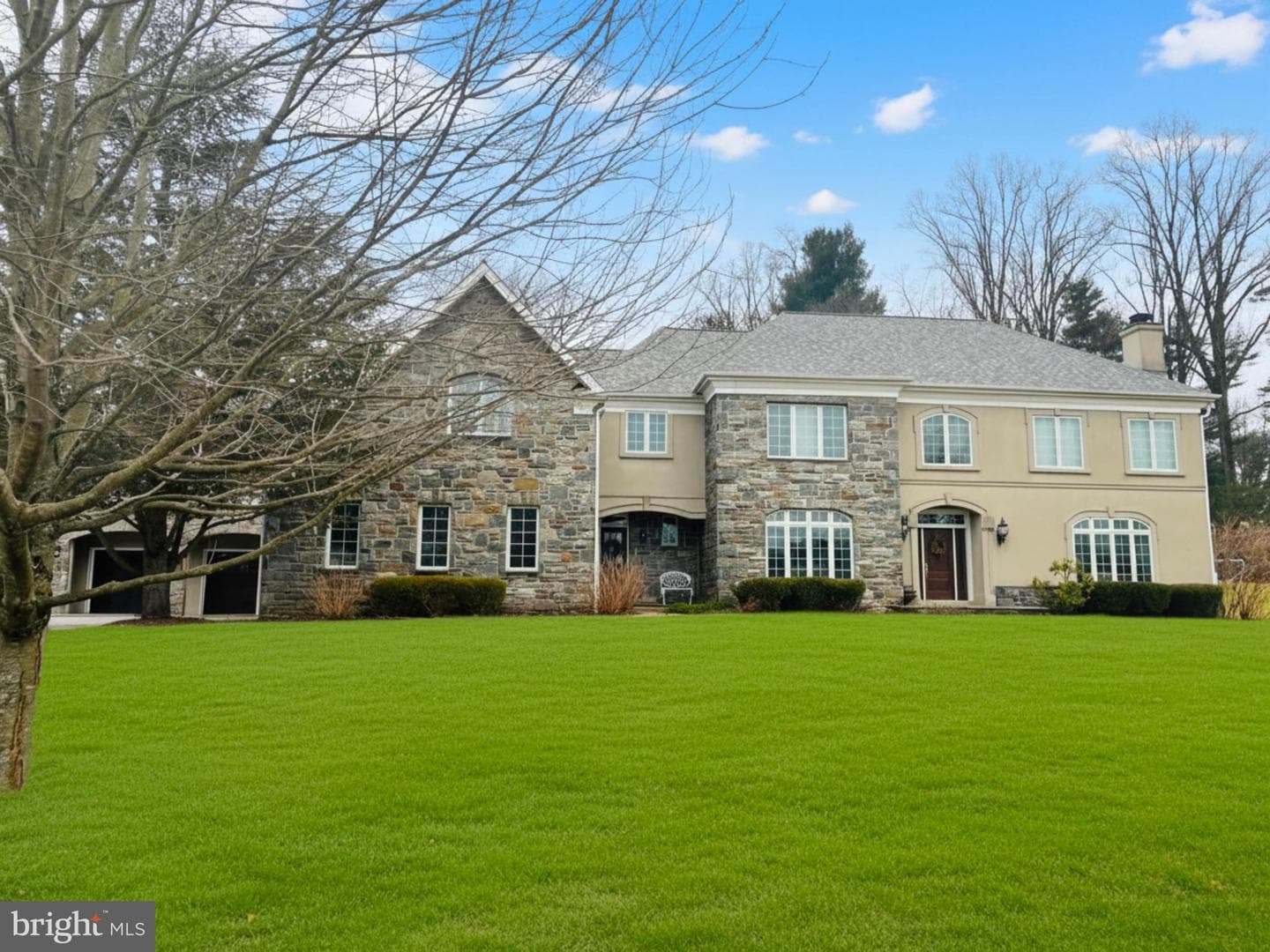 1160 Jefferson Lane photo 4
