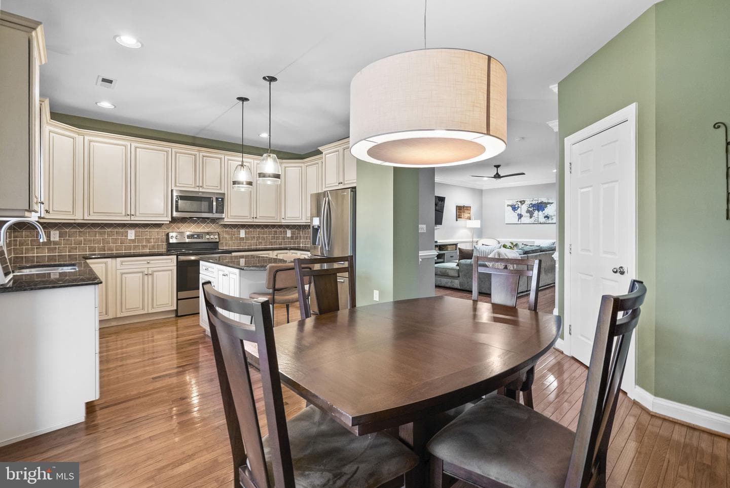 52 Arbor Circle photo 11