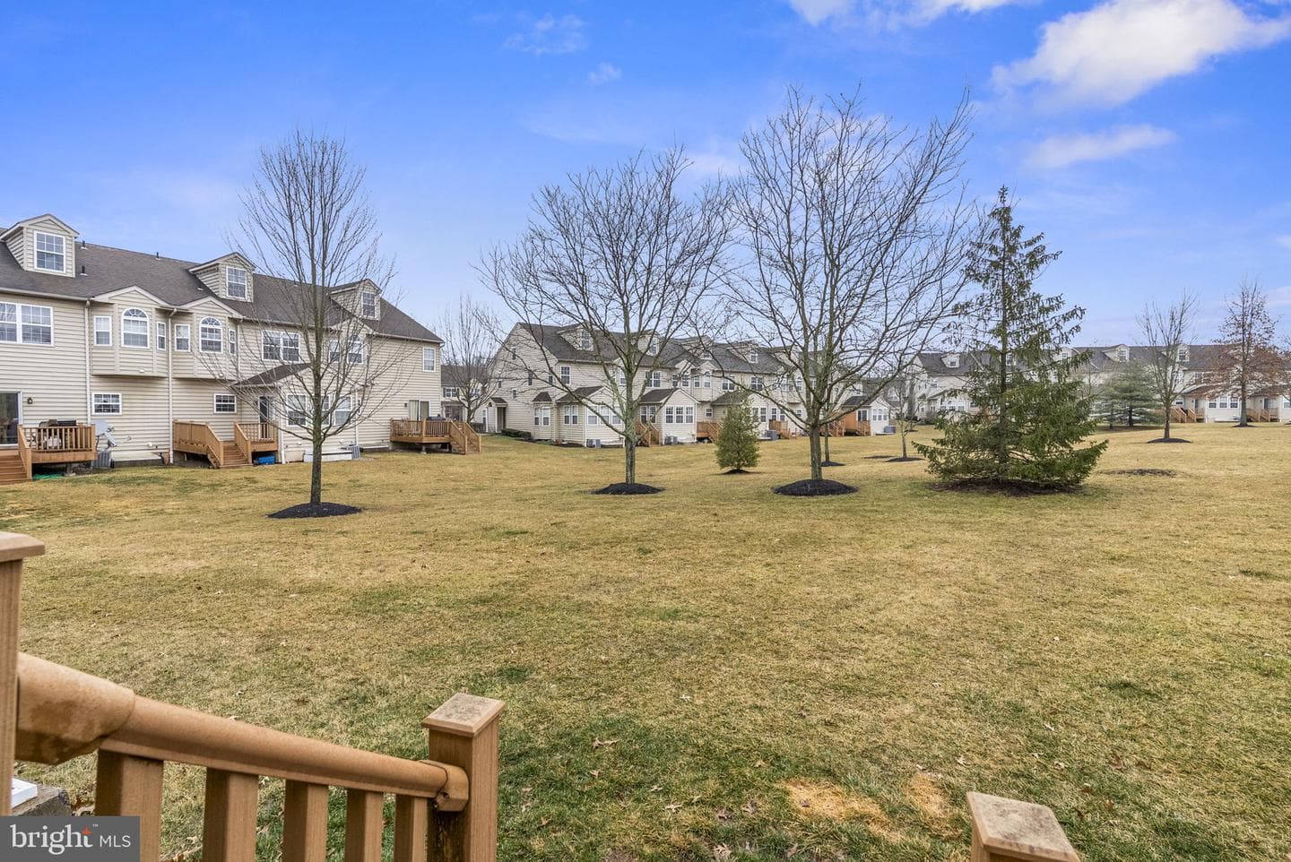 52 Arbor Circle photo 50