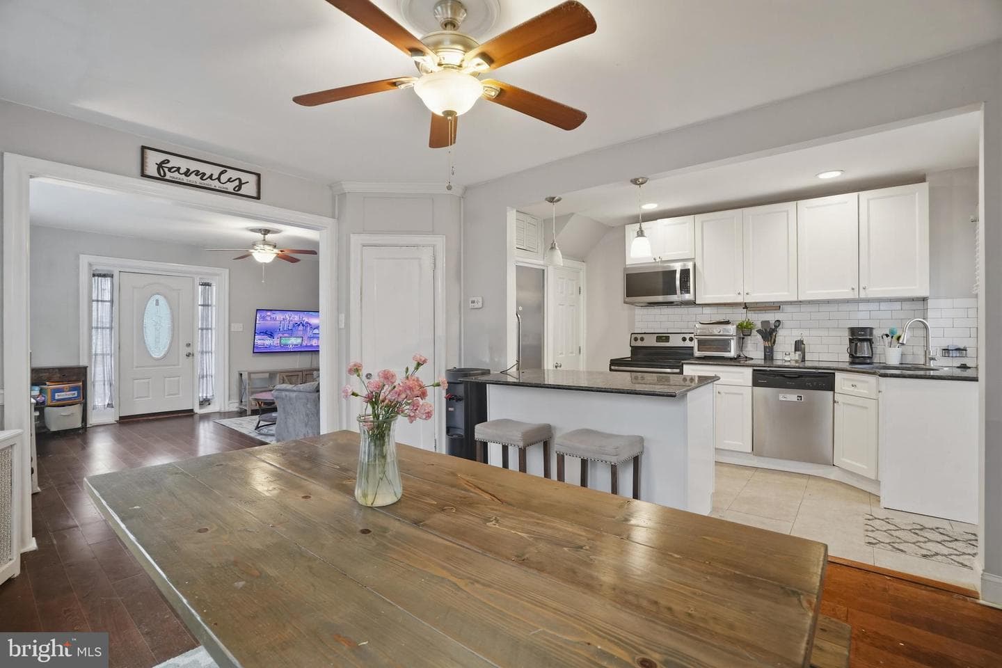 7927 Heather Road photo 11