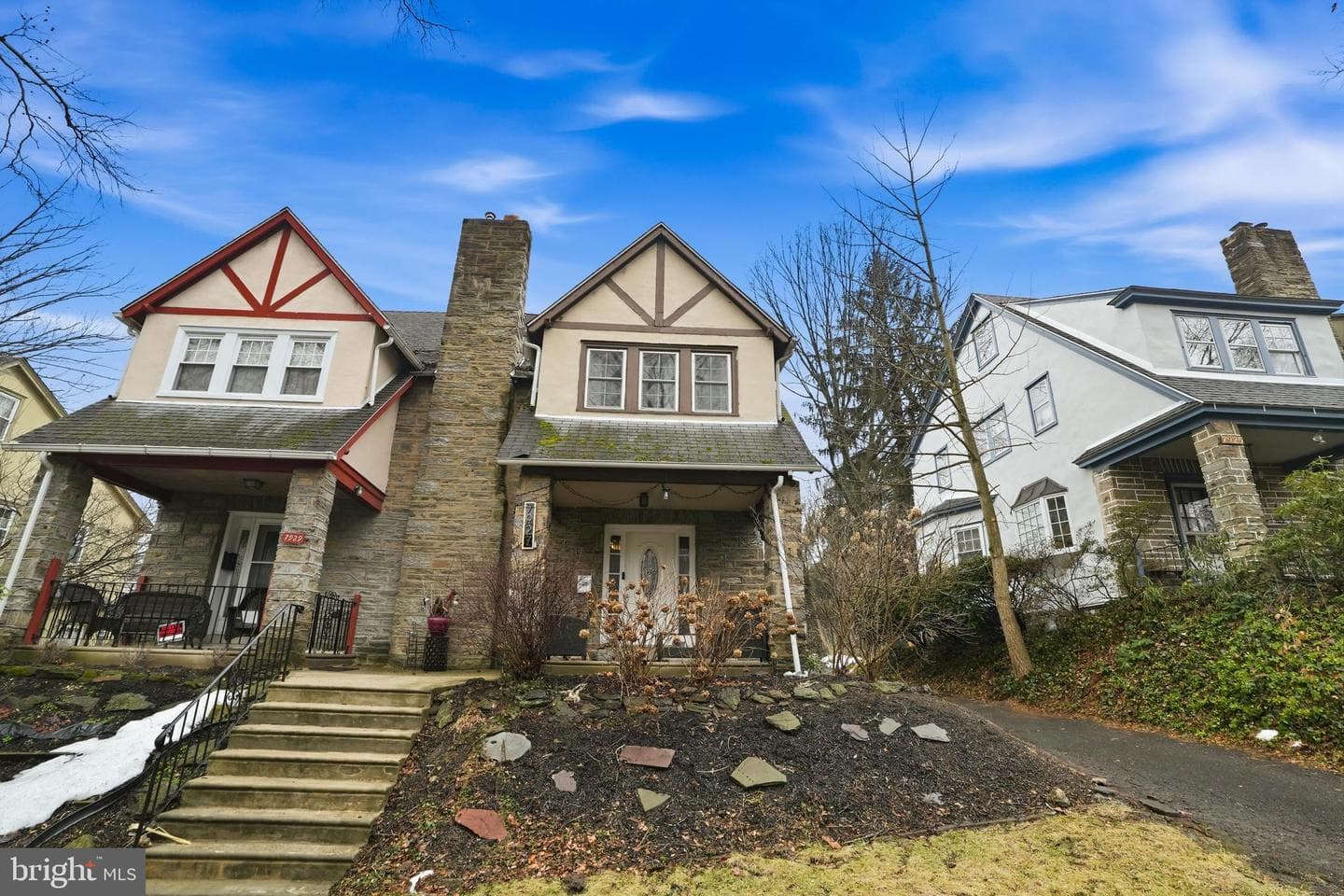 7927 Heather Road photo 2