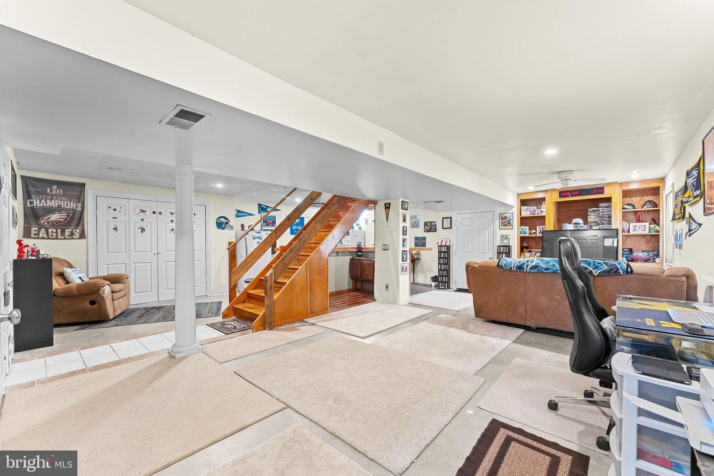 306 Sherwood Court N photo 34