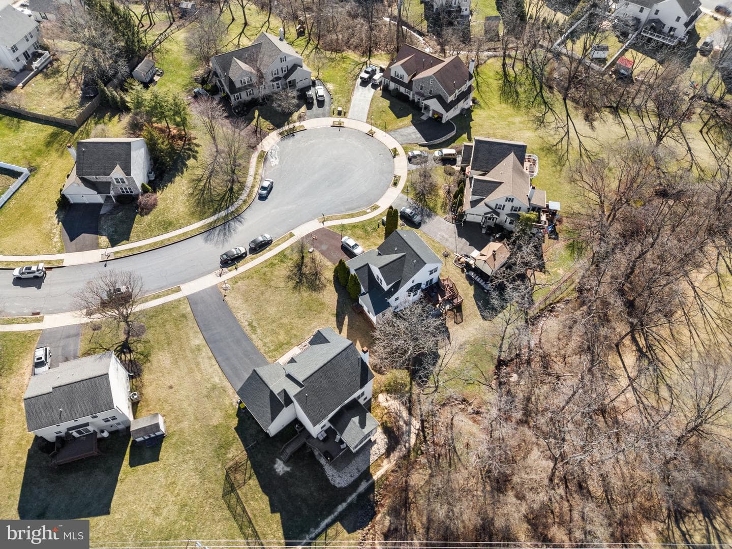 306 Sherwood Court N photo 44