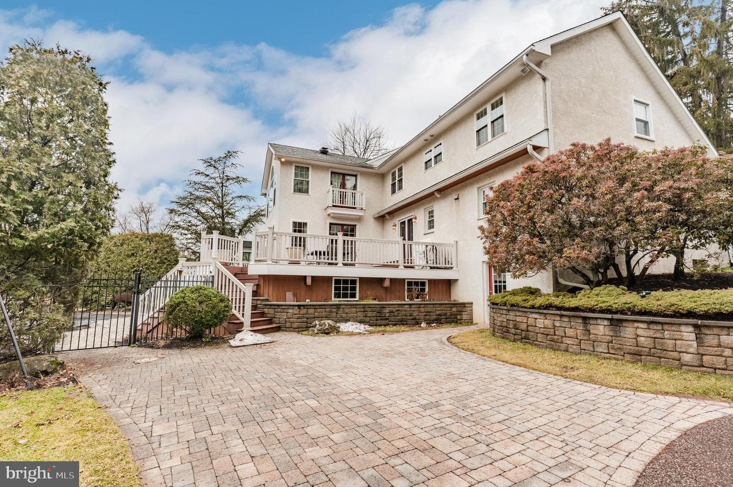 54 Norristown Road photo 1