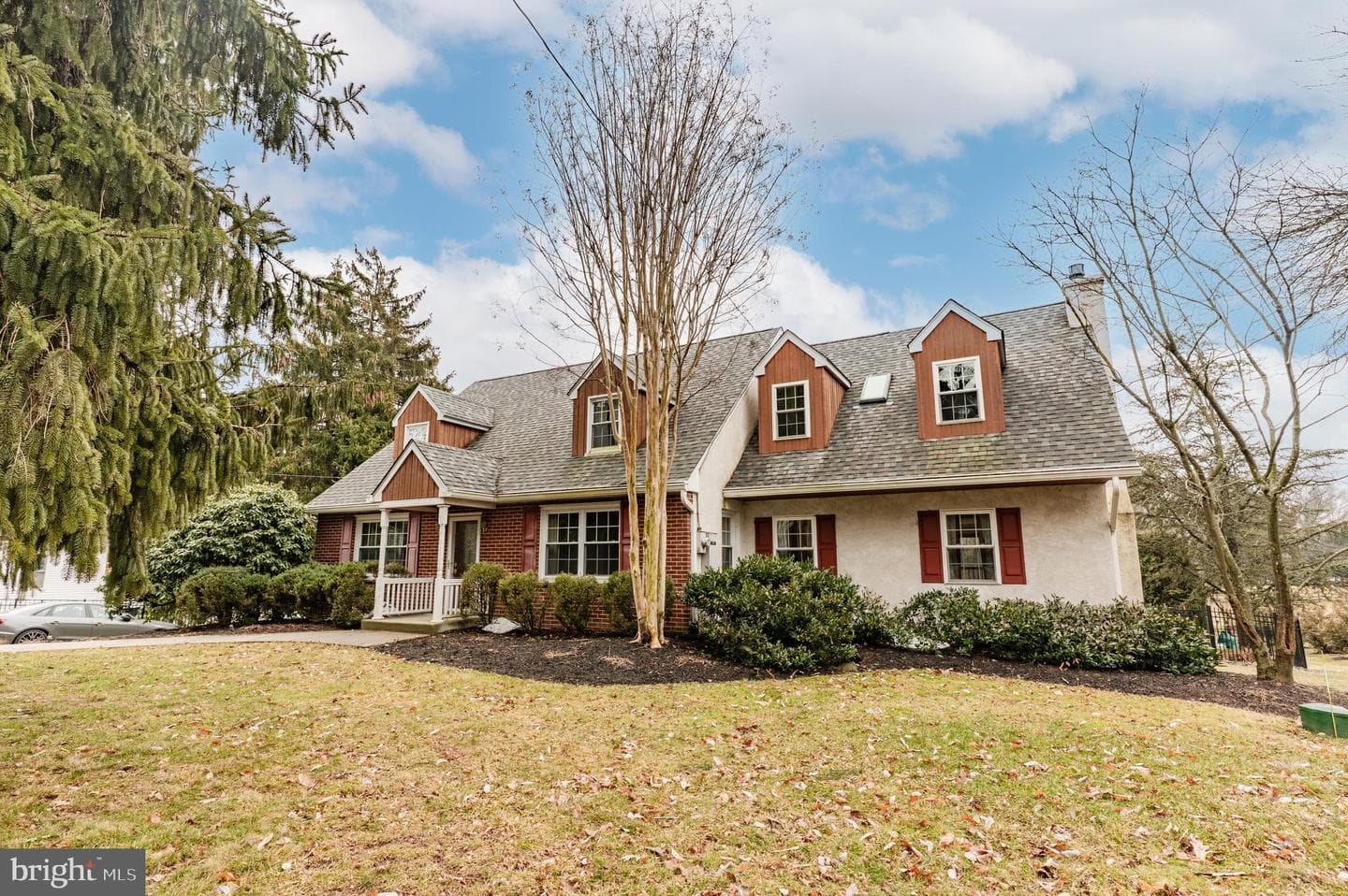 54 Norristown Road photo 2