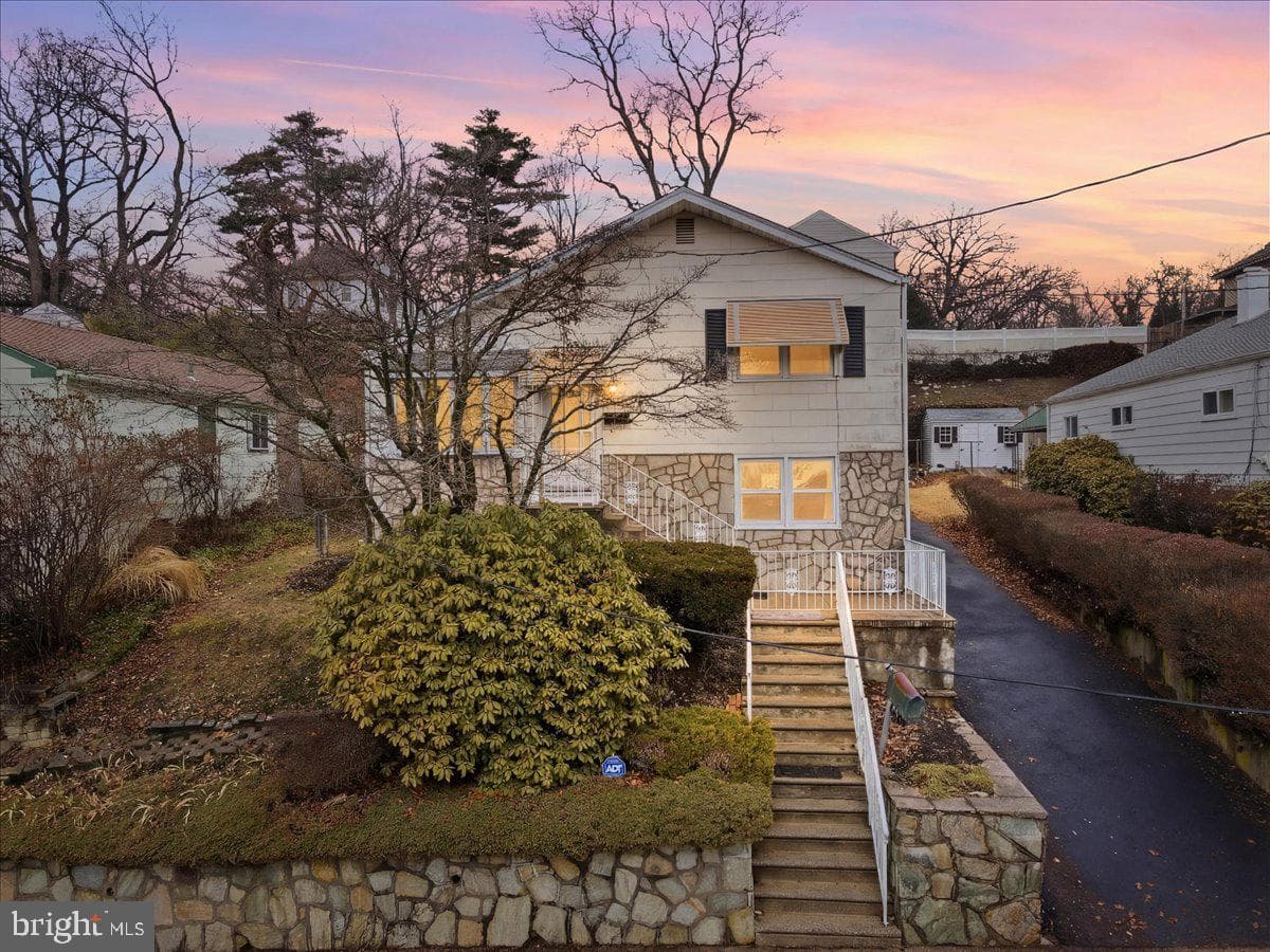 152 Egerton Avenue