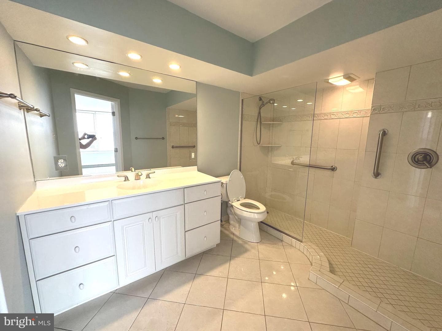 50 Belmont Avenue #916 photo 17
