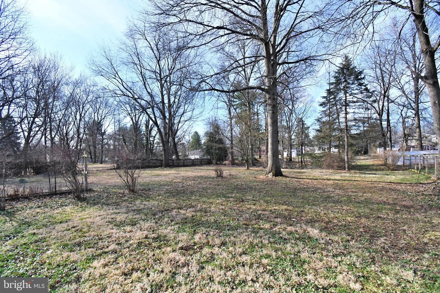 128 Oakdale Avenue photo 76