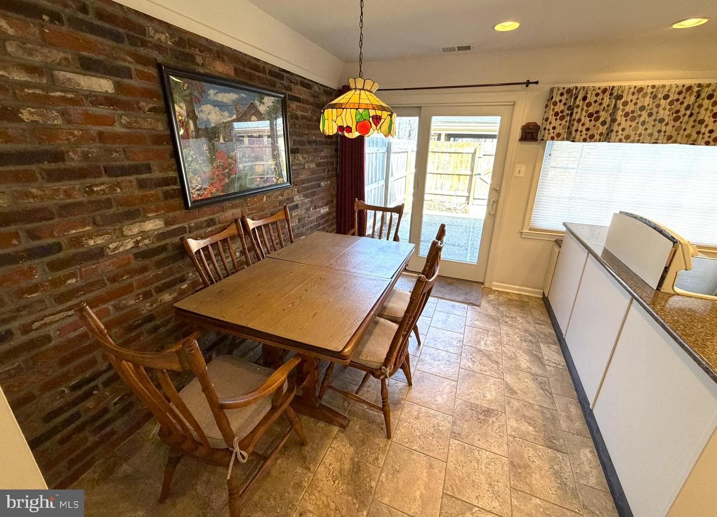136 Albemarle Drive photo 7