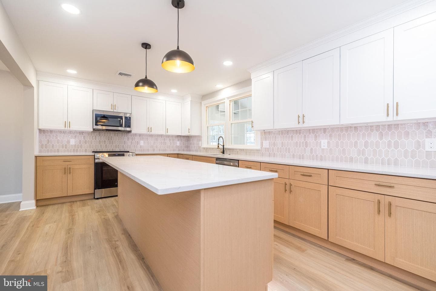 1433 Sandys Lane
