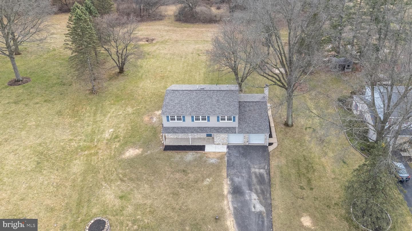 1433 Sandys Lane photo 7