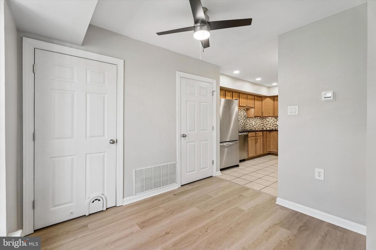 1103 Middleton photo 6
