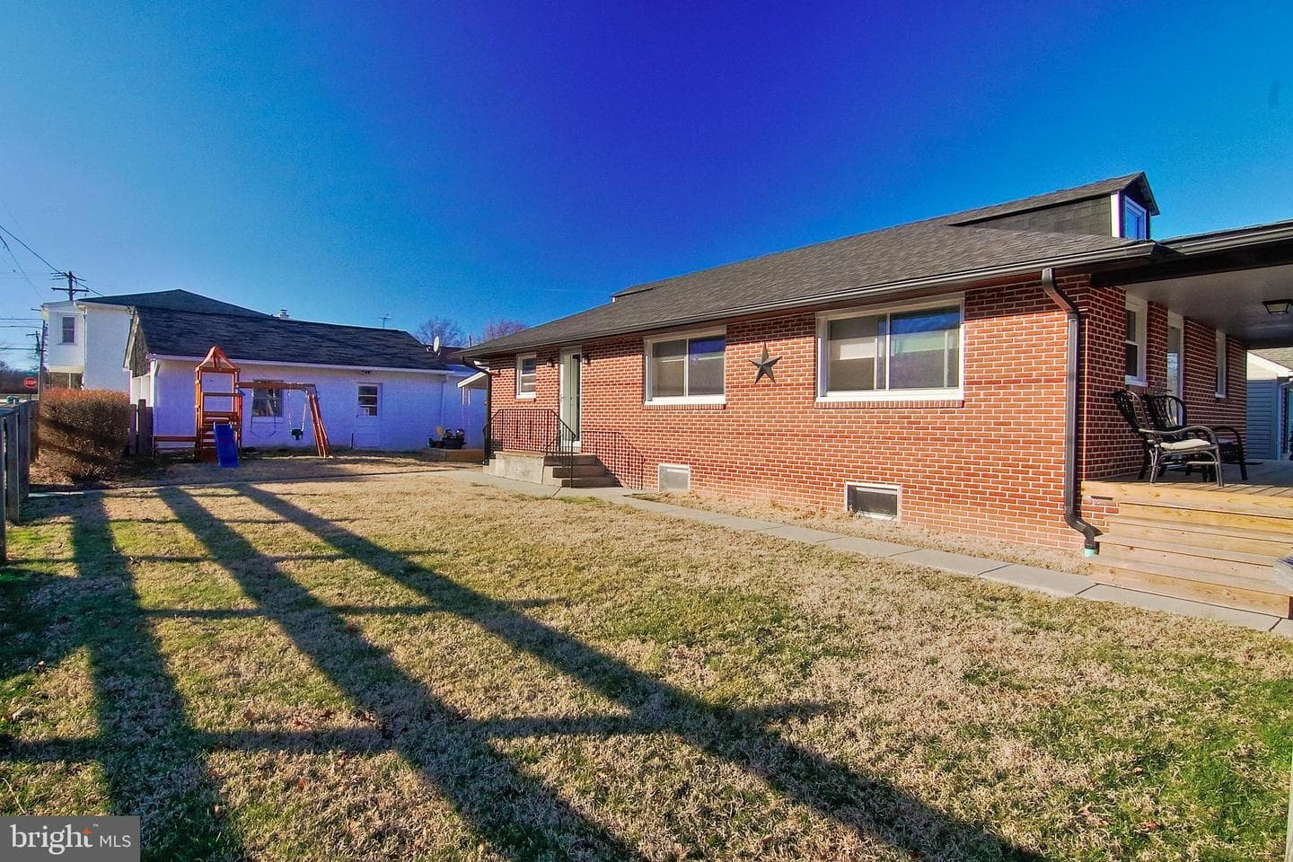 203 Lemon Street photo 29