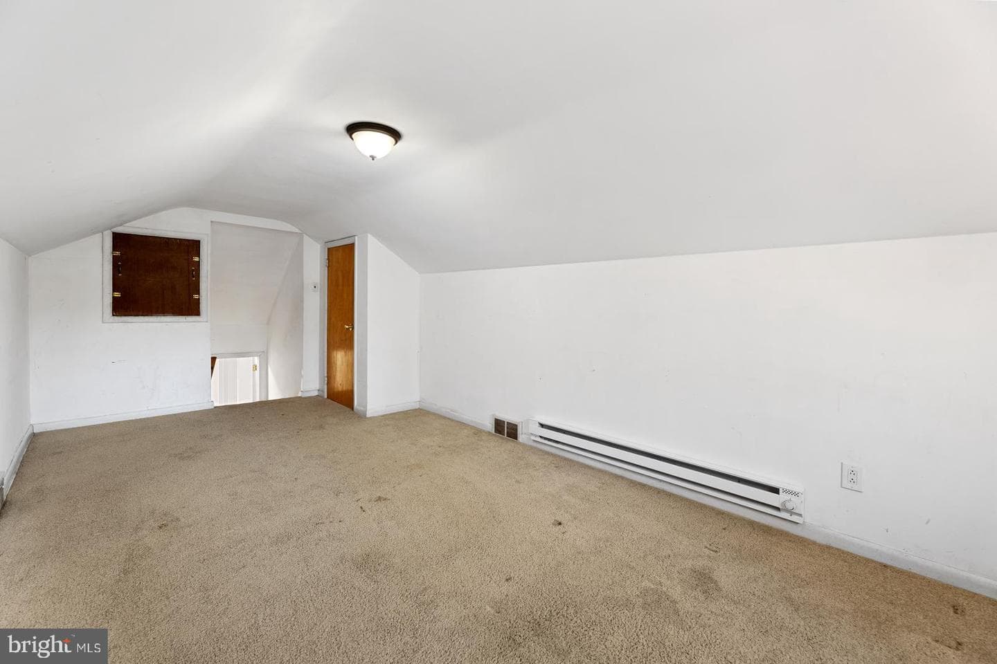 156 Gypsy Lane photo 43